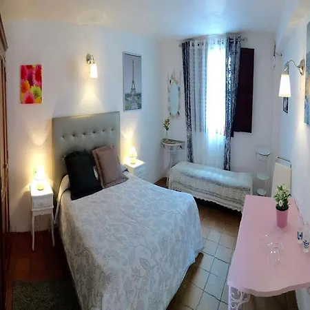 Rural Casona Santo Domingo בית כפרי *